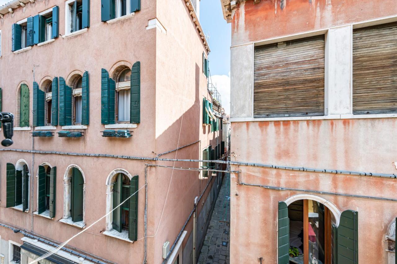 Arsenale Duplex Apartment Veneza Exterior foto